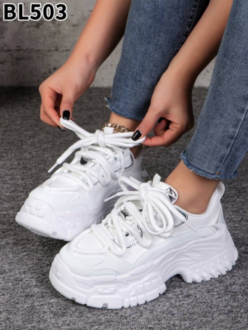 Buty sportowe damskie Roz 36-42 / 12 par